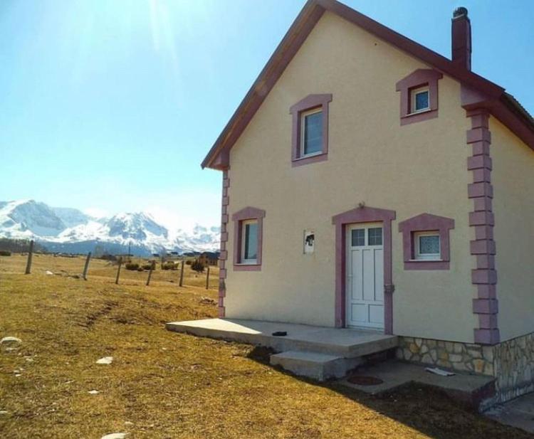 Guest House Nena Zabljak  Ngoại thất bức ảnh